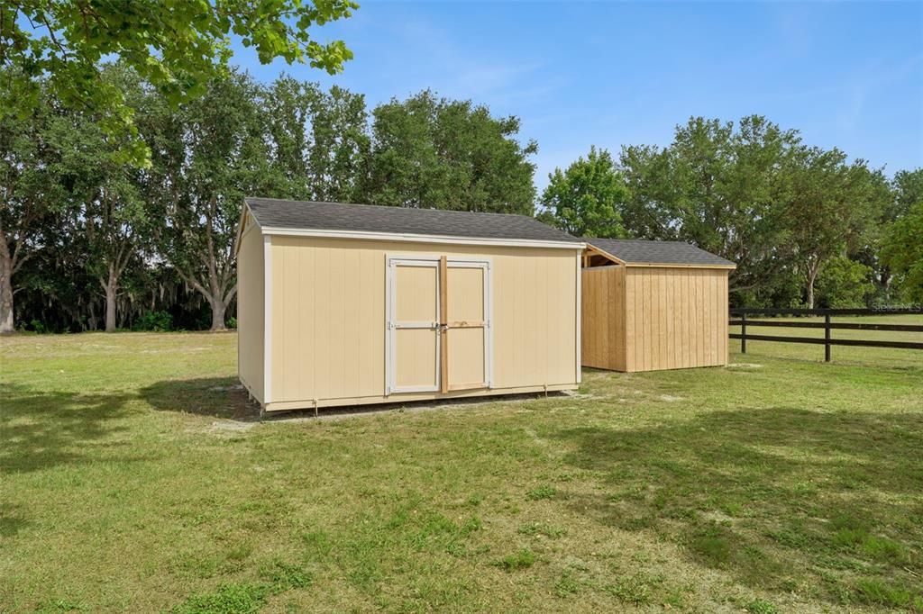 Activo con contrato: $825,000 (3 camas, 2 baños, 2063 Pies cuadrados)