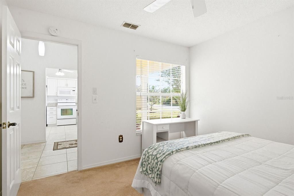 Activo con contrato: $185,000 (2 camas, 2 baños, 1021 Pies cuadrados)