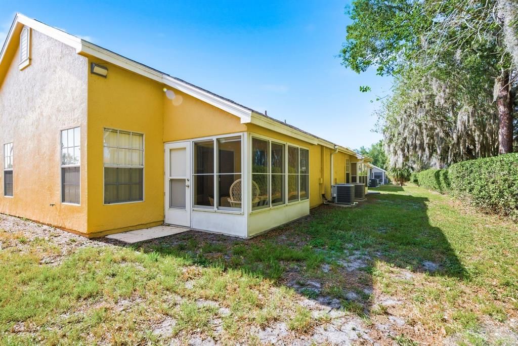 Activo con contrato: $185,000 (2 camas, 2 baños, 1021 Pies cuadrados)