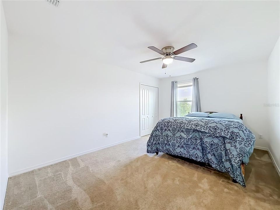 For Sale: $559,990 (5 beds, 3 baths, 2990 Square Feet)