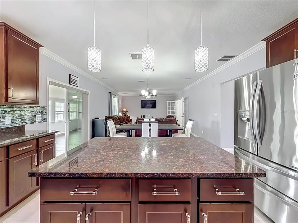For Sale: $559,990 (5 beds, 3 baths, 2990 Square Feet)