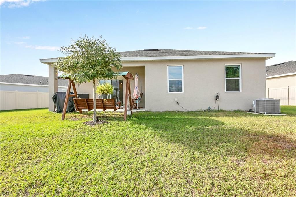 En Venta: $390,000 (4 camas, 3 baños, 2209 Pies cuadrados)