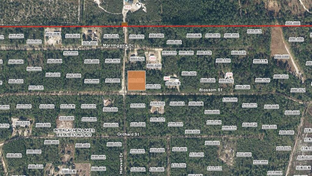 En Venta: $19,900 (1.01 acres)