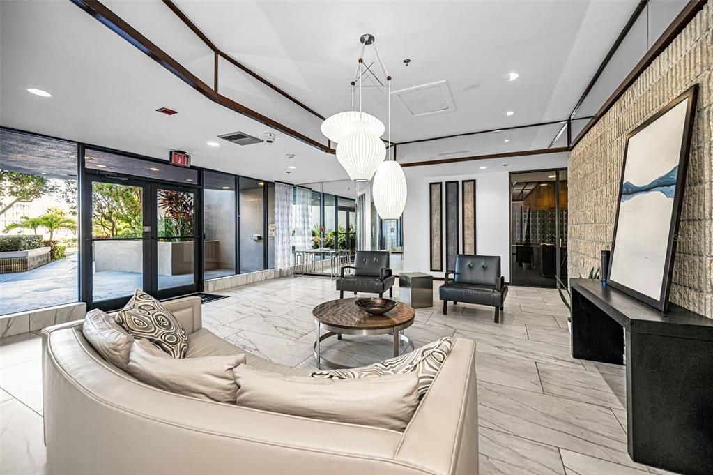 For Sale: $995,000 (2 beds, 2 baths, 1670 Square Feet)