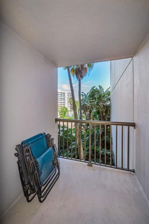 For Sale: $995,000 (2 beds, 2 baths, 1670 Square Feet)