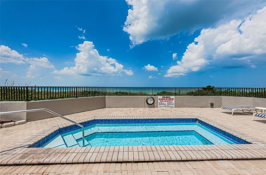 For Sale: $995,000 (2 beds, 2 baths, 1670 Square Feet)