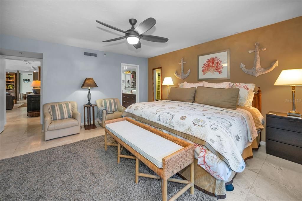 For Sale: $995,000 (2 beds, 2 baths, 1670 Square Feet)