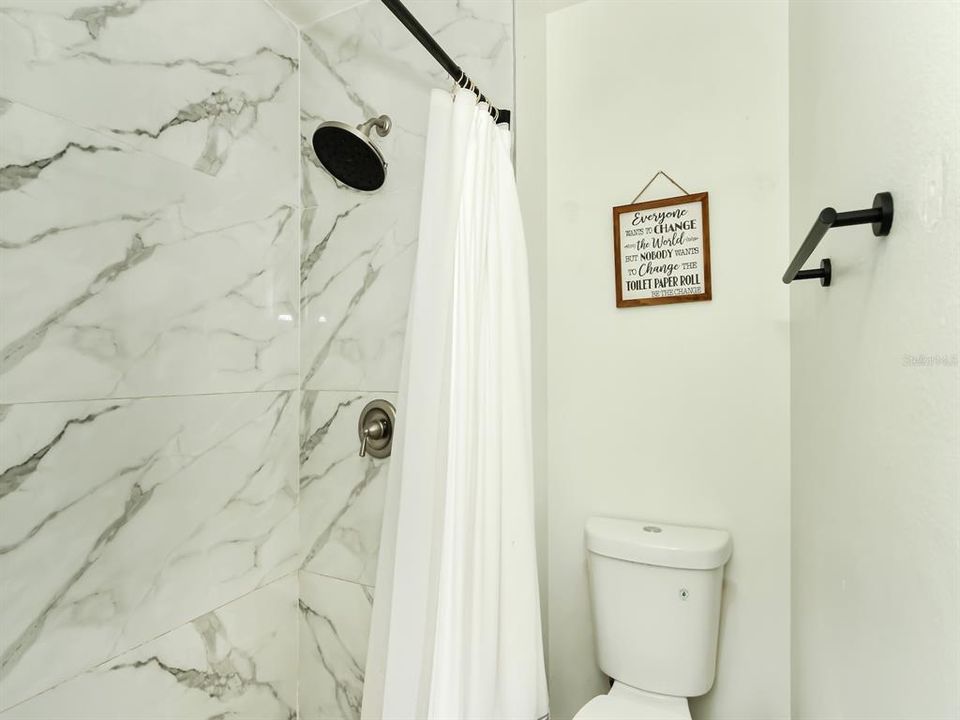 For Sale: $649,900 (5 beds, 2 baths, 2675 Square Feet)