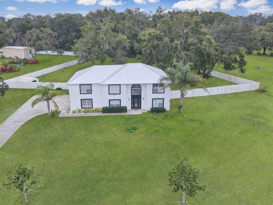 For Sale: $649,900 (5 beds, 2 baths, 2675 Square Feet)