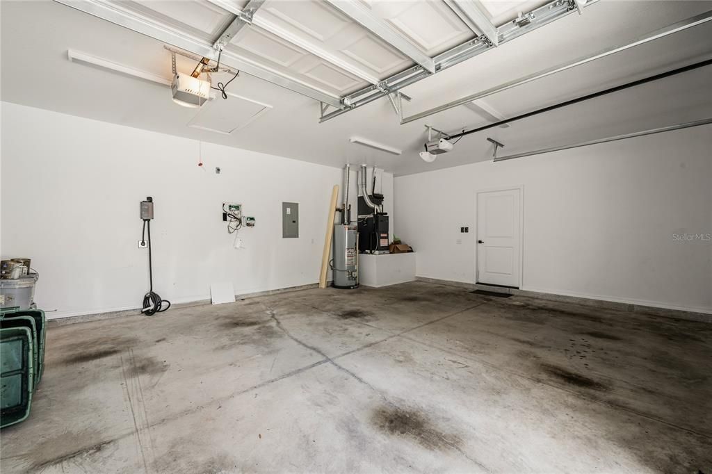 For Sale: $419,000 (3 beds, 2 baths, 1814 Square Feet)