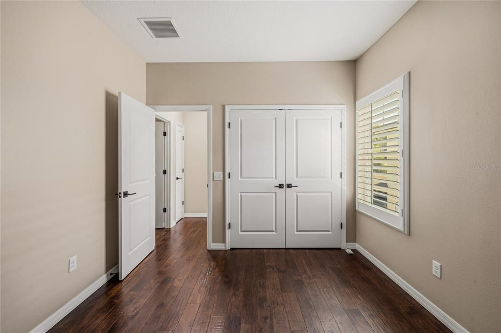 For Sale: $419,000 (3 beds, 2 baths, 1814 Square Feet)