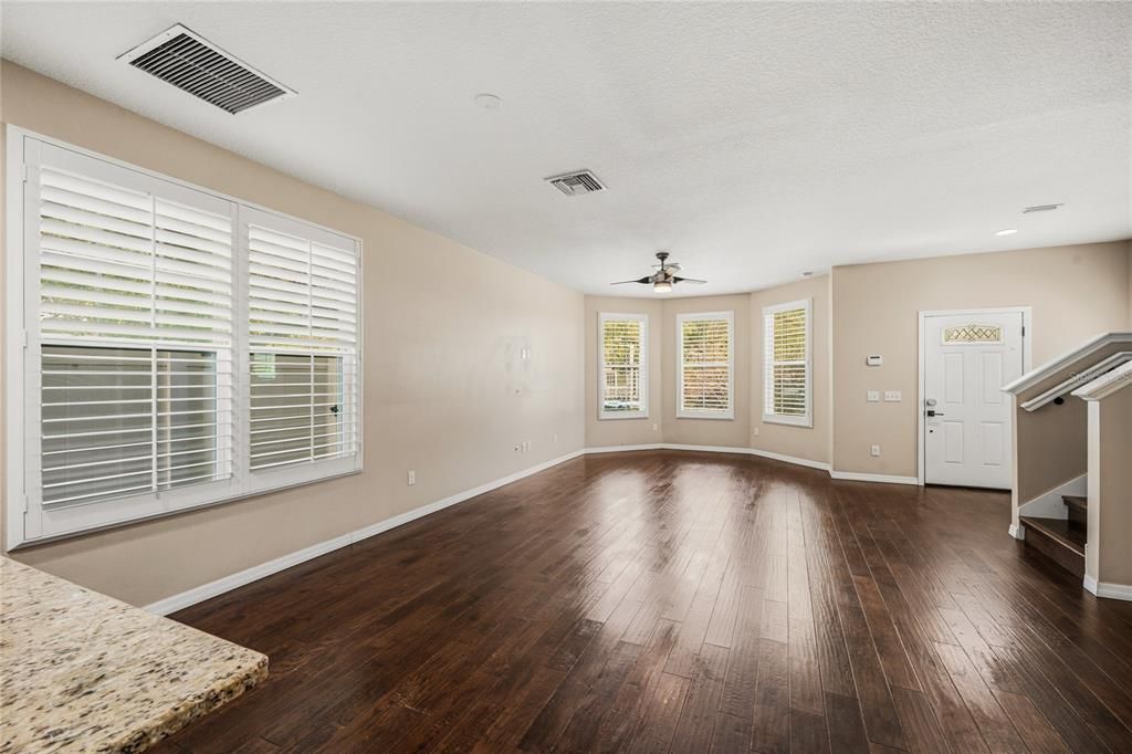 For Sale: $419,000 (3 beds, 2 baths, 1814 Square Feet)