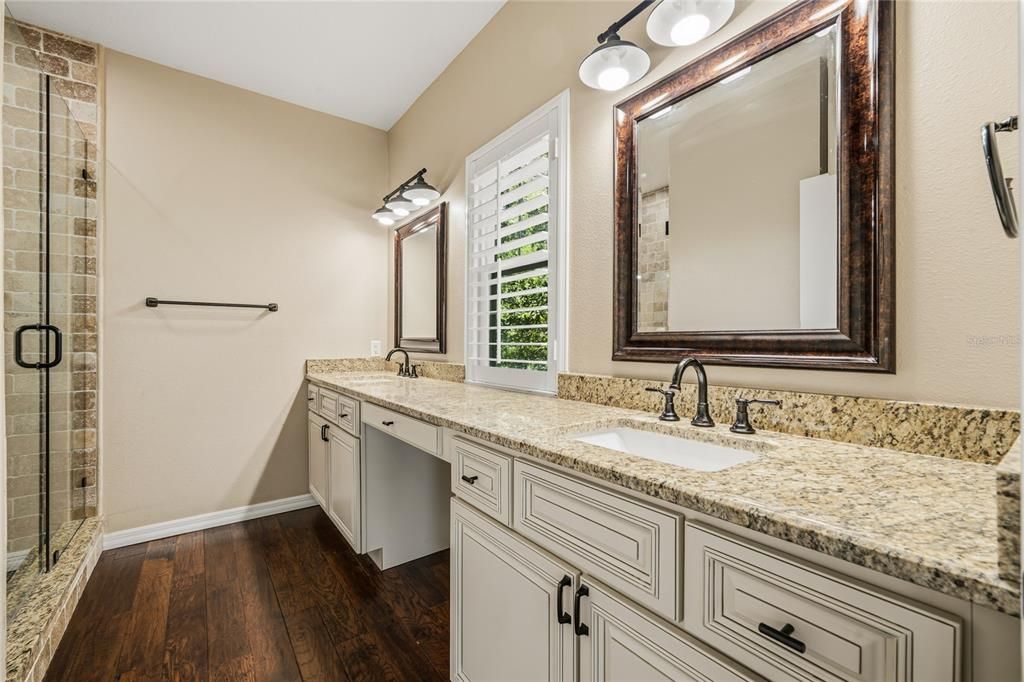 For Sale: $419,000 (3 beds, 2 baths, 1814 Square Feet)