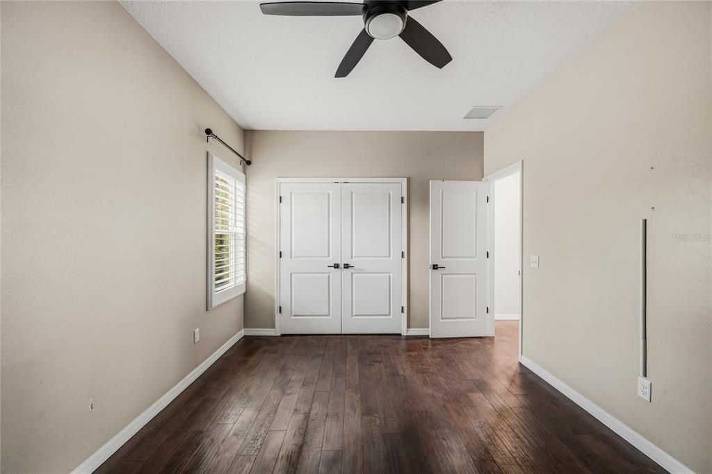 For Sale: $419,000 (3 beds, 2 baths, 1814 Square Feet)