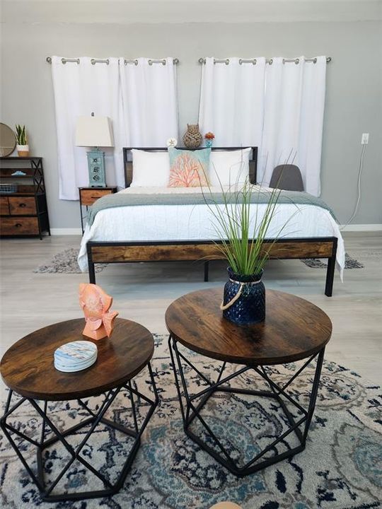 Active With Contract: $850,000 (4 beds, 3 baths, 2772 Square Feet)