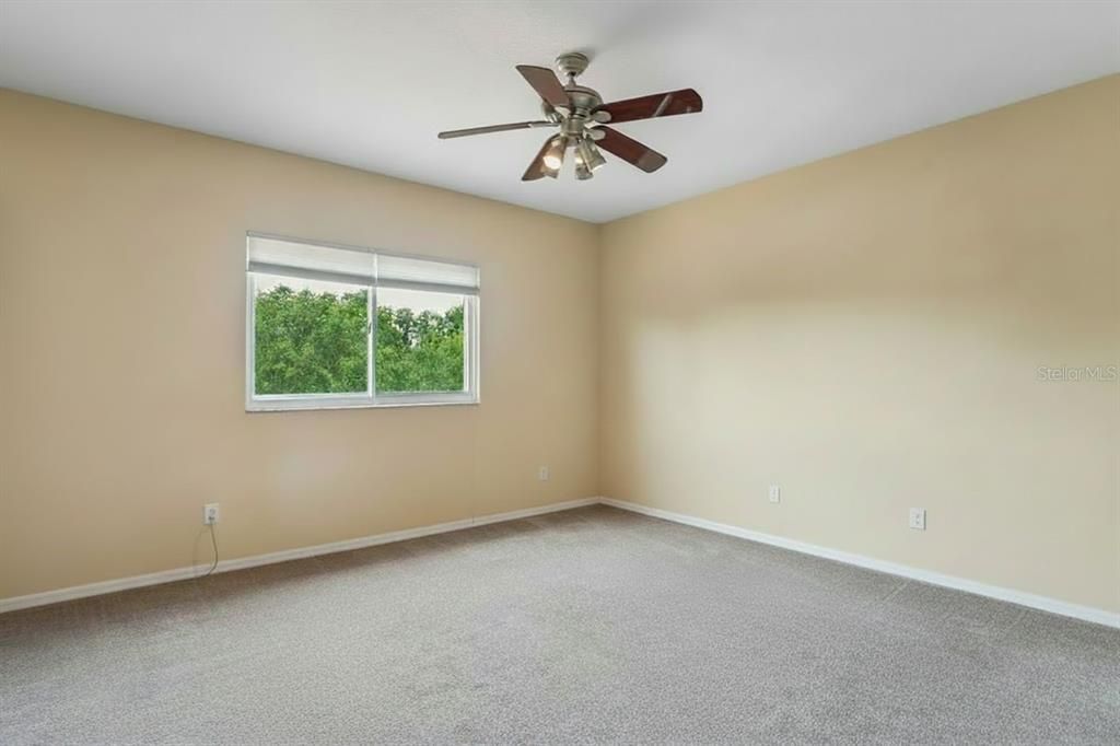 For Sale: $789,000 (4 beds, 3 baths, 3656 Square Feet)