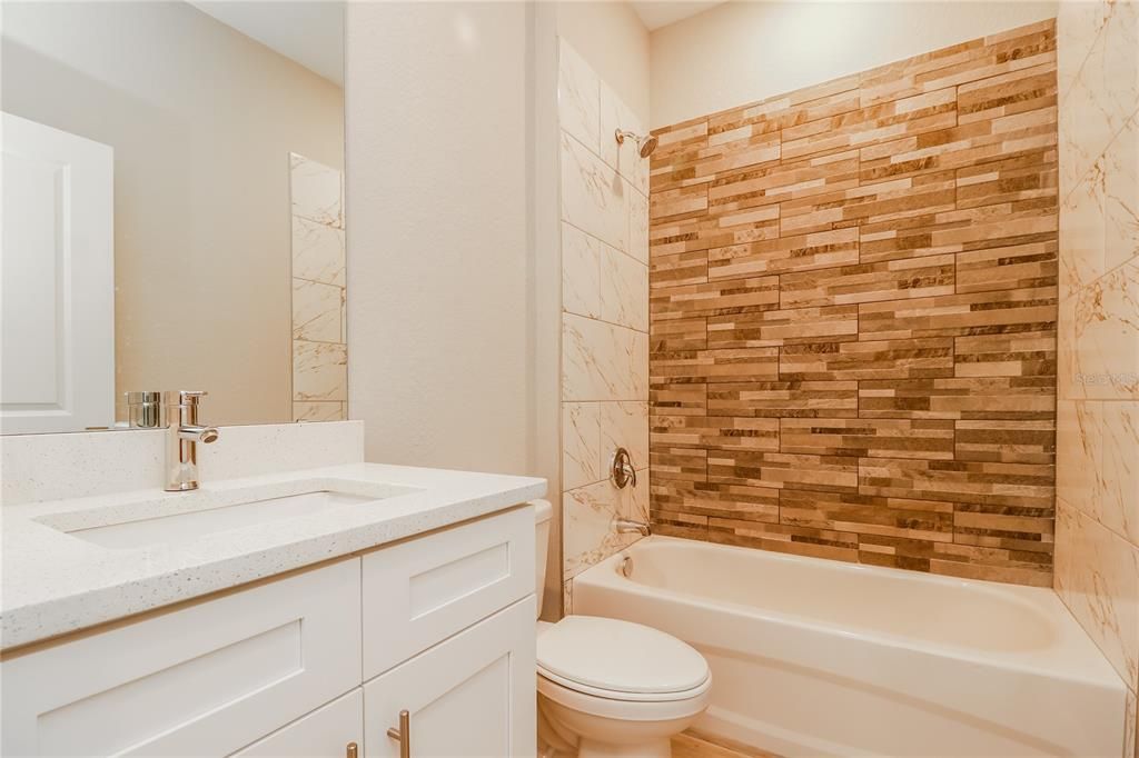 For Rent: $2,085 (4 beds, 2 baths, 1670 Square Feet)