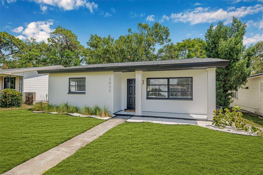 Activo con contrato: $499,900 (3 camas, 2 baños, 1397 Pies cuadrados)