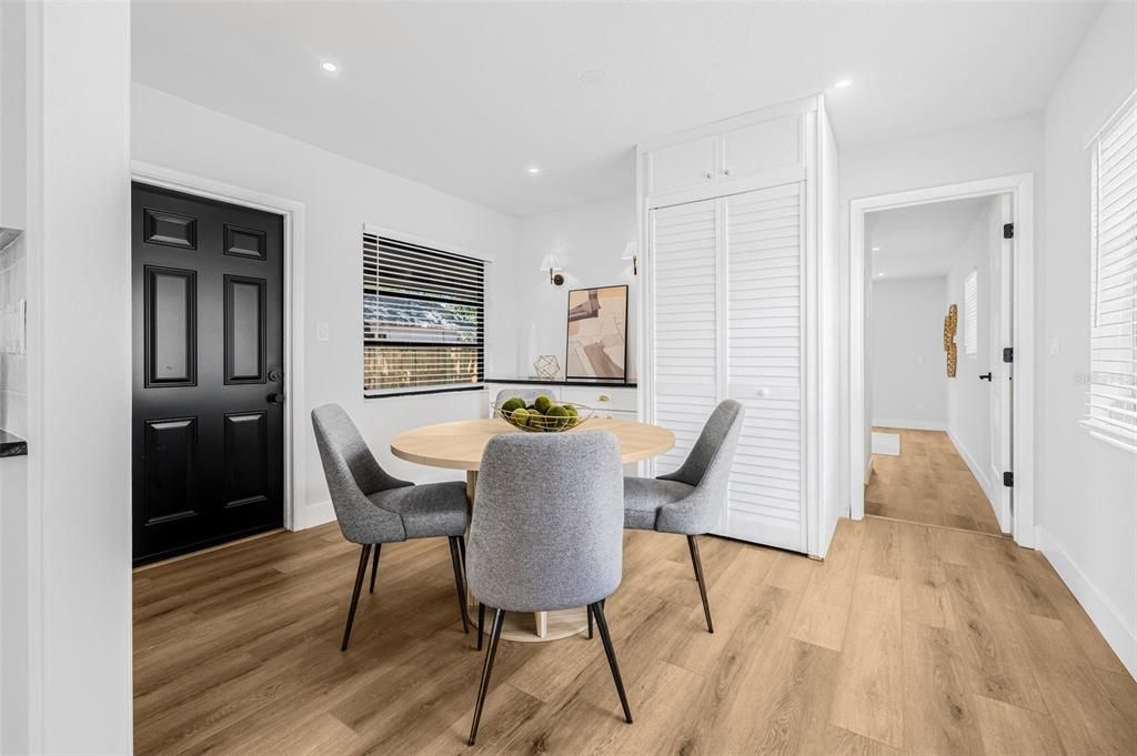 Activo con contrato: $499,900 (3 camas, 2 baños, 1397 Pies cuadrados)