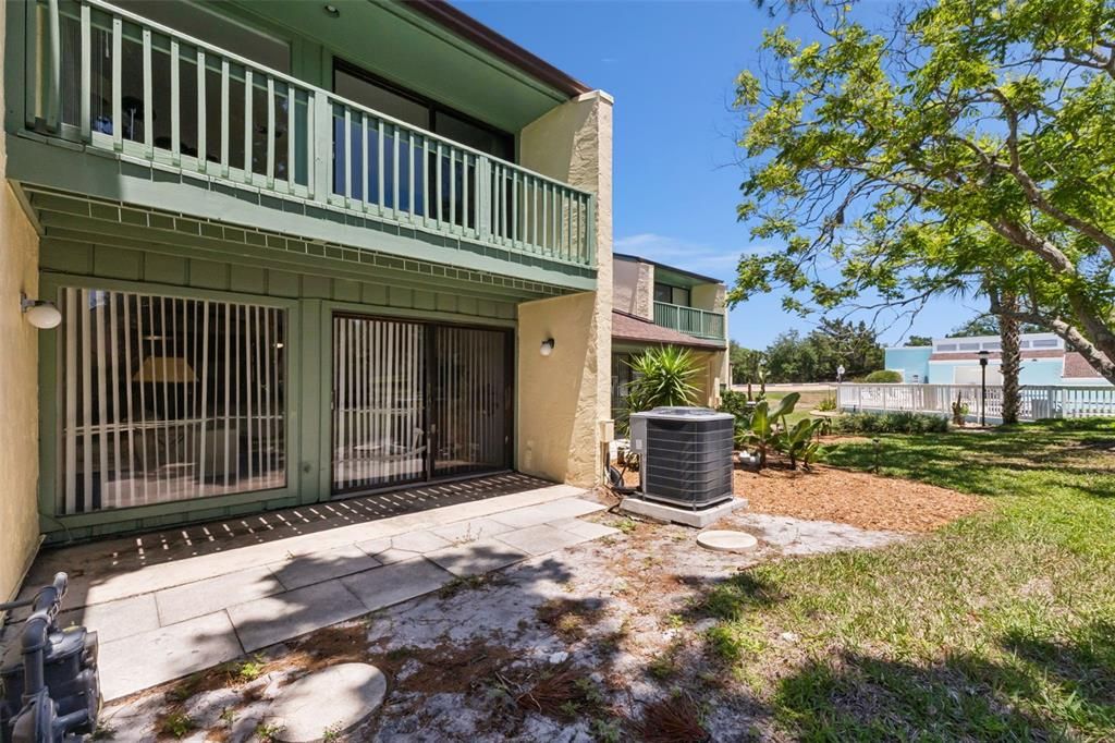 For Sale: $190,000 (2 beds, 2 baths, 1244 Square Feet)