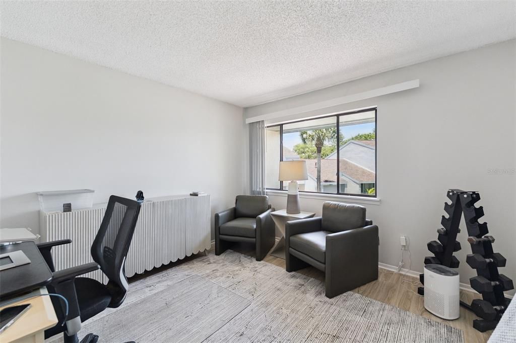 For Sale: $190,000 (2 beds, 2 baths, 1244 Square Feet)