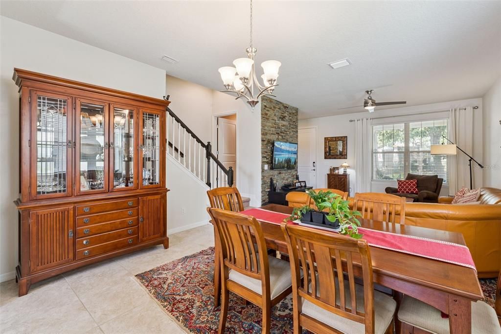 For Sale: $438,100 (3 beds, 2 baths, 1895 Square Feet)