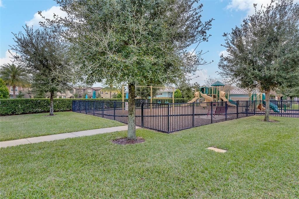 For Sale: $438,100 (3 beds, 2 baths, 1895 Square Feet)