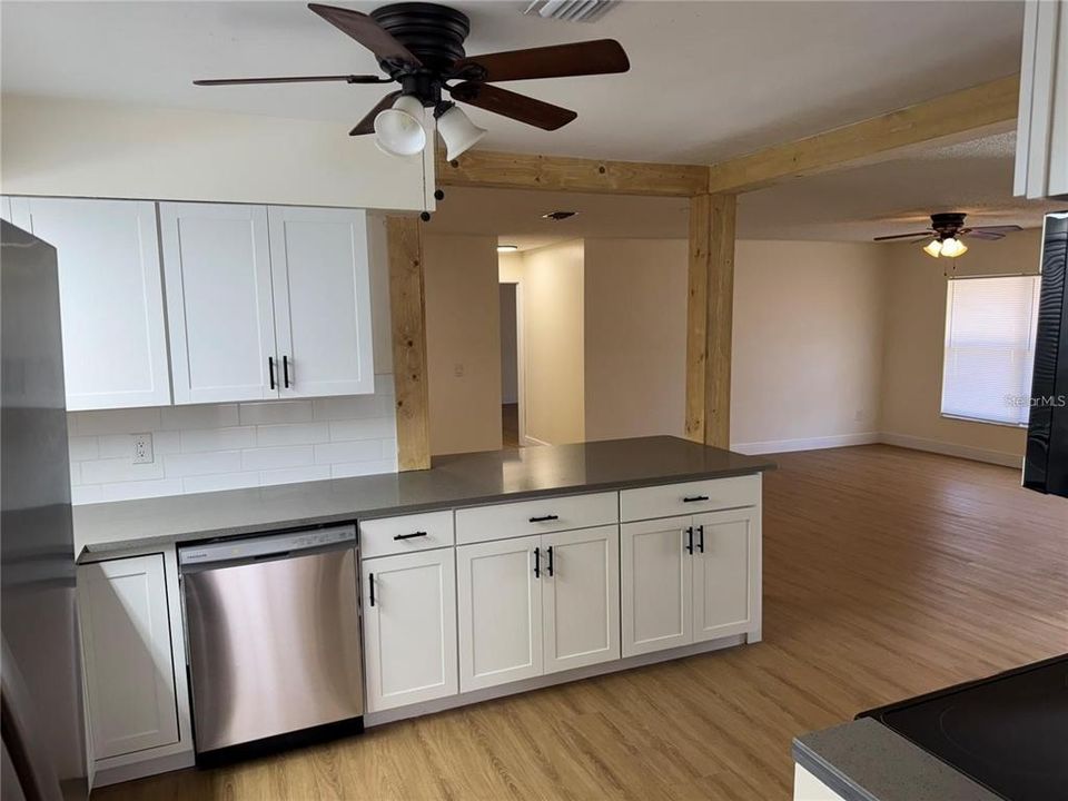 For Rent: $1,750 (3 beds, 2 baths, 1436 Square Feet)