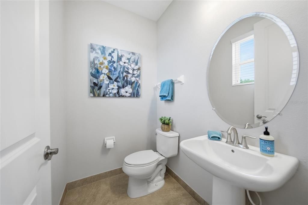 Activo con contrato: $874,900 (4 camas, 3 baños, 2987 Pies cuadrados)