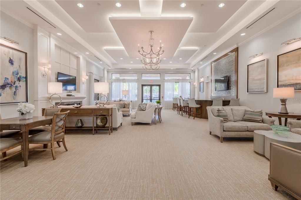 Activo con contrato: $874,900 (4 camas, 3 baños, 2987 Pies cuadrados)