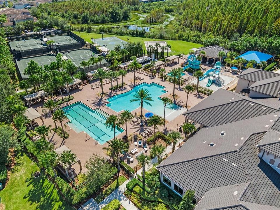 Activo con contrato: $874,900 (4 camas, 3 baños, 2987 Pies cuadrados)