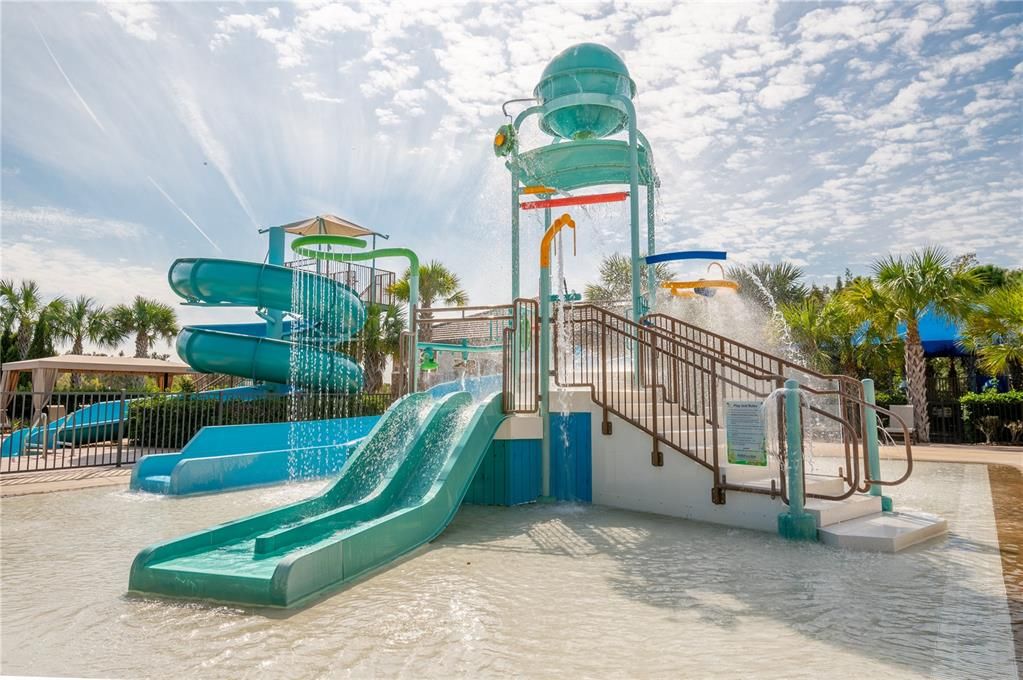 Activo con contrato: $874,900 (4 camas, 3 baños, 2987 Pies cuadrados)