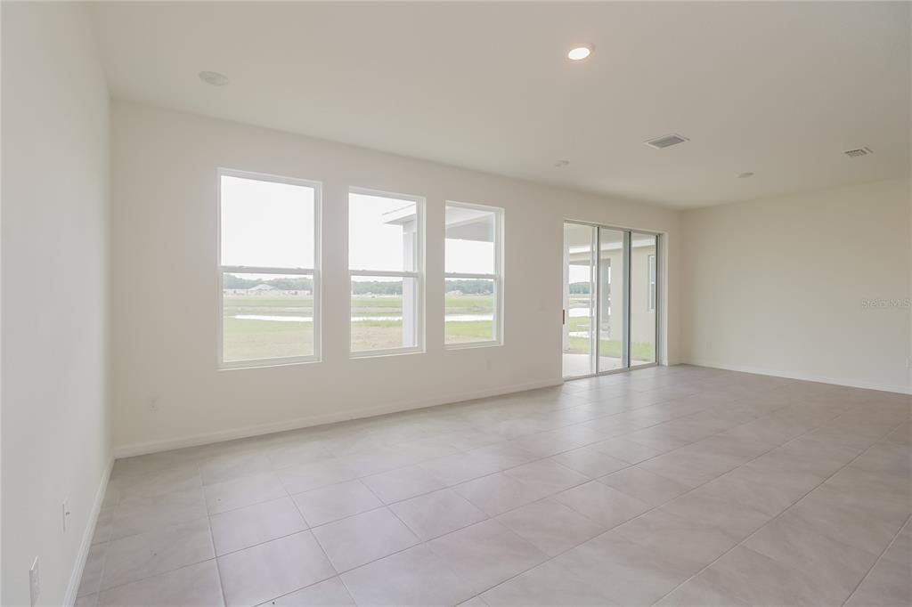 En Renta: $2,999 (5 camas, 3 baños, 2964 Pies cuadrados)