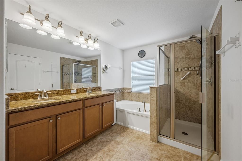 For Sale: $529,000 (3 beds, 2 baths, 2061 Square Feet)