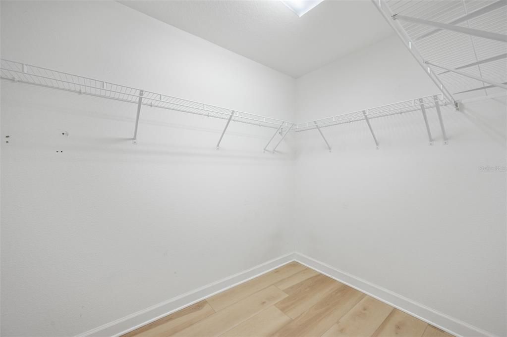 For Sale: $529,000 (3 beds, 2 baths, 2061 Square Feet)