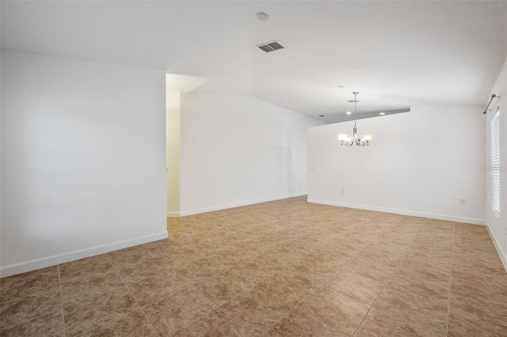 For Sale: $529,000 (3 beds, 2 baths, 2061 Square Feet)