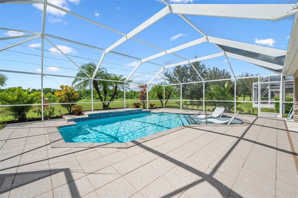 For Sale: $529,000 (3 beds, 2 baths, 2061 Square Feet)
