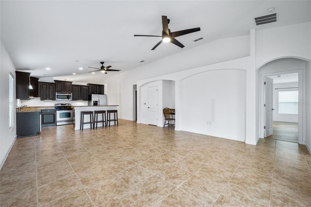 For Sale: $529,000 (3 beds, 2 baths, 2061 Square Feet)