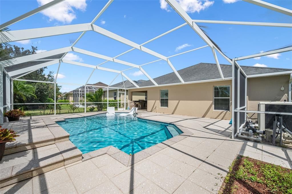 For Sale: $529,000 (3 beds, 2 baths, 2061 Square Feet)