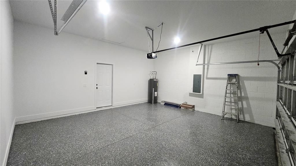 На продажу: $375,000 (4 спален, 3 ванн, 1802 Квадратных фут)