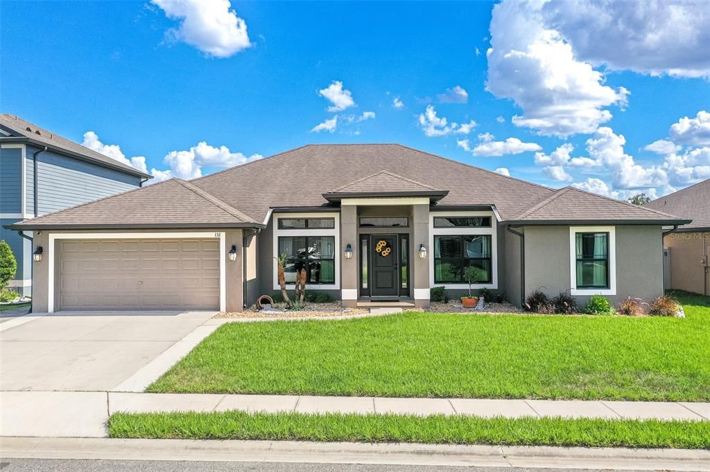 En Venta: $425,000 (4 camas, 2 baños, 2169 Pies cuadrados)