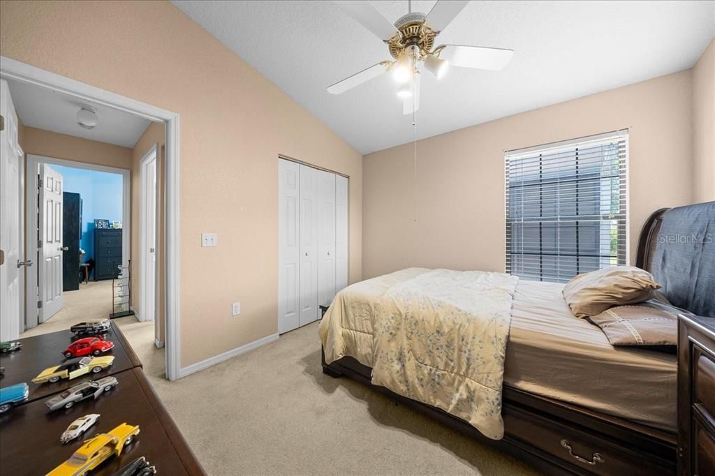 For Sale: $209,900 (3 beds, 2 baths, 1182 Square Feet)