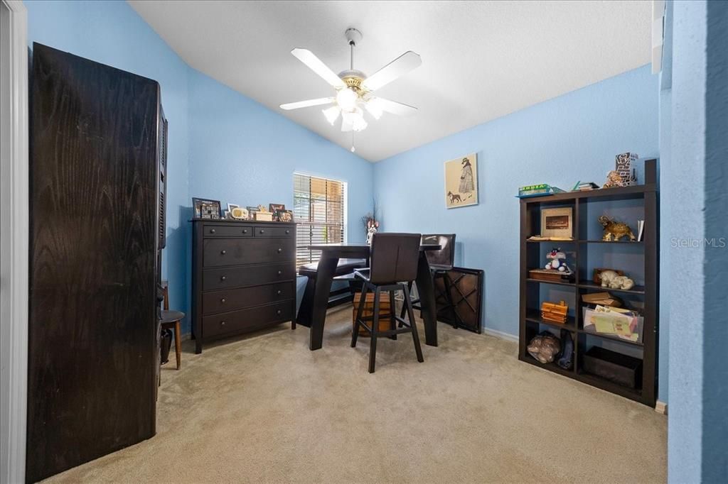 For Sale: $209,900 (3 beds, 2 baths, 1182 Square Feet)