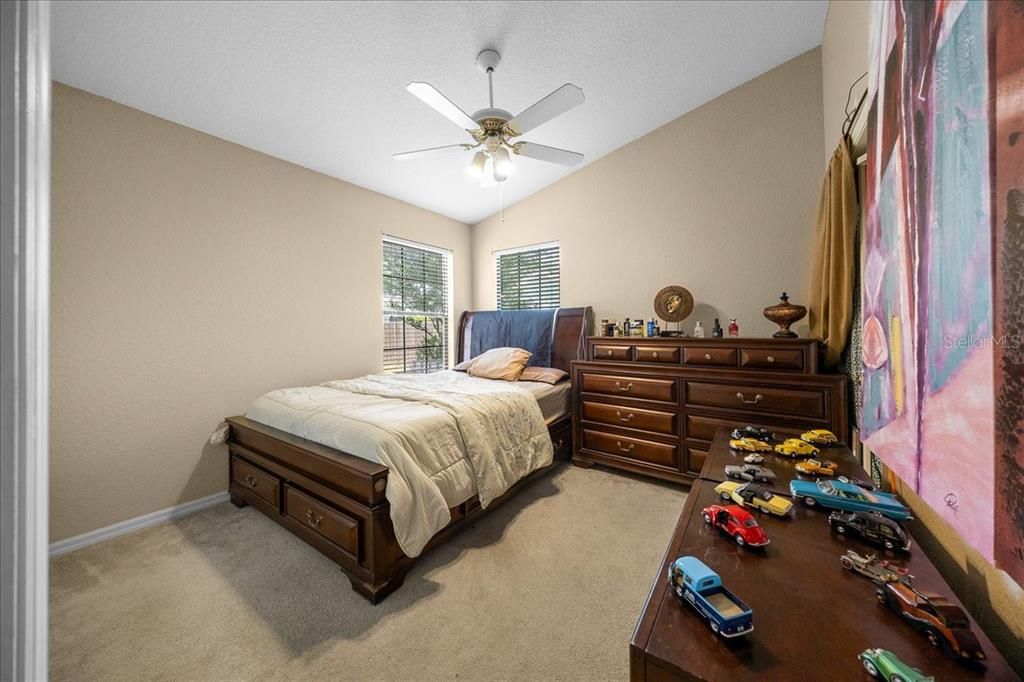 For Sale: $209,900 (3 beds, 2 baths, 1182 Square Feet)