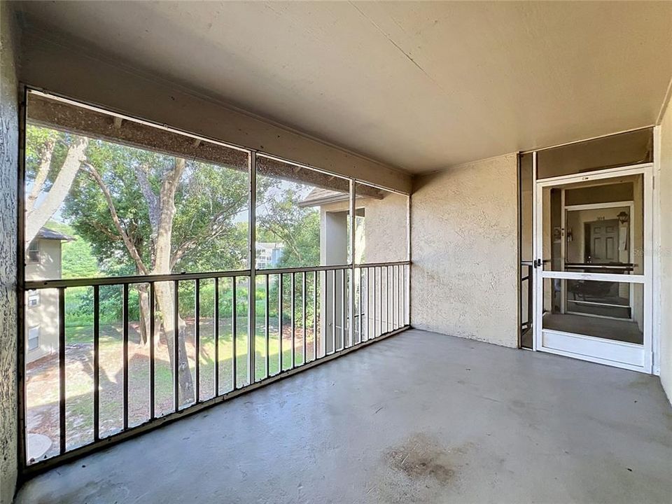 En Venta: $179,900 (2 camas, 2 baños, 1019 Pies cuadrados)