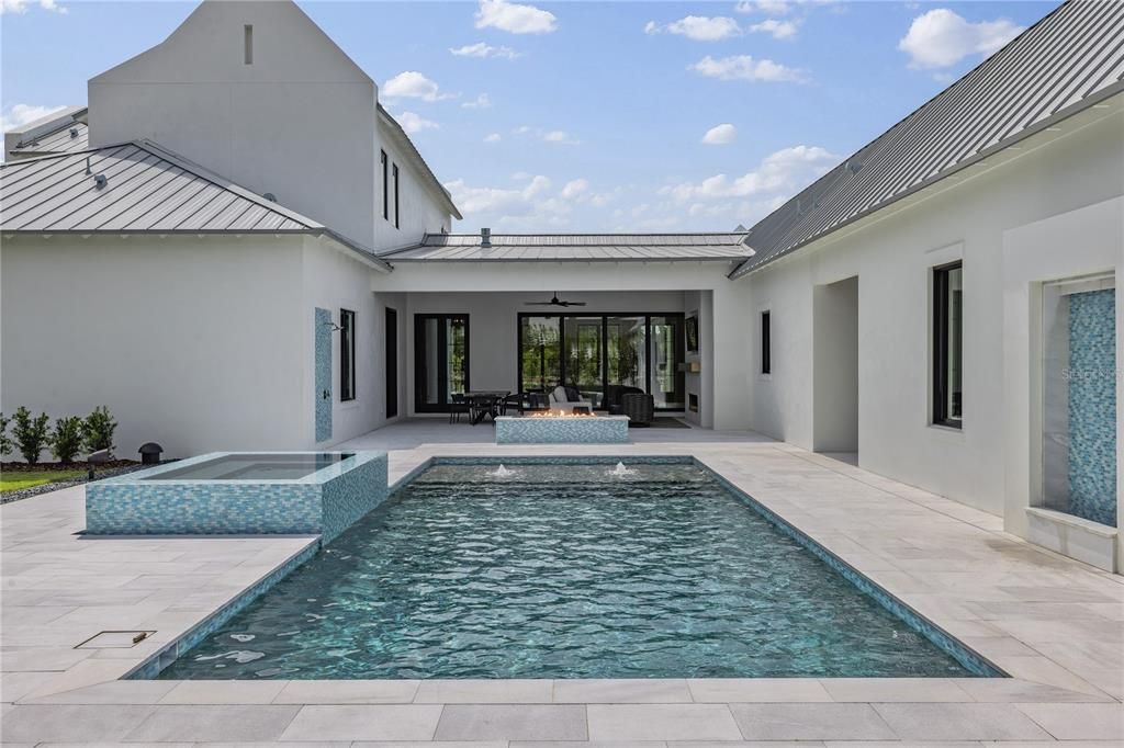 Activo con contrato: $3,495,000 (5 camas, 5 baños, 5001 Pies cuadrados)