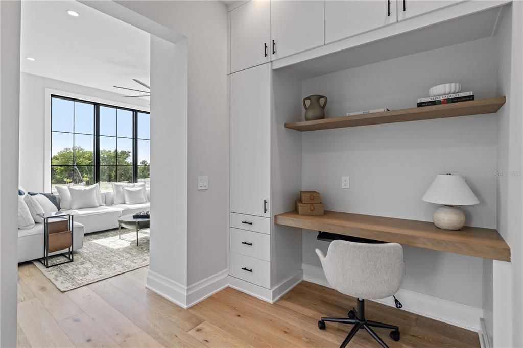 Activo con contrato: $3,495,000 (5 camas, 5 baños, 5001 Pies cuadrados)