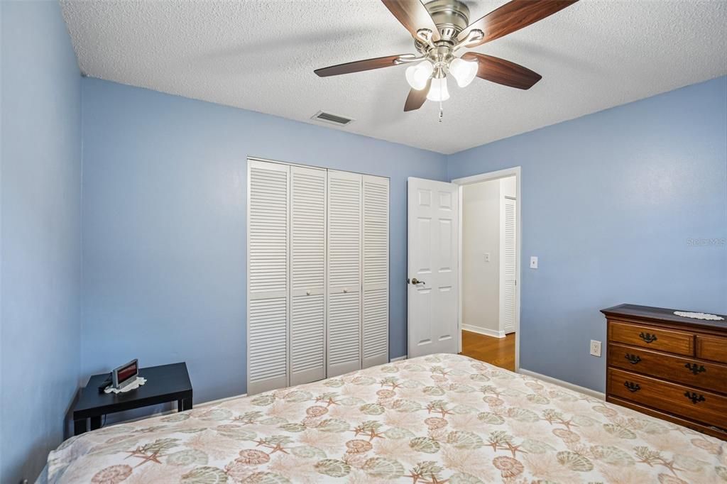 For Sale: $519,900 (3 beds, 2 baths, 2160 Square Feet)