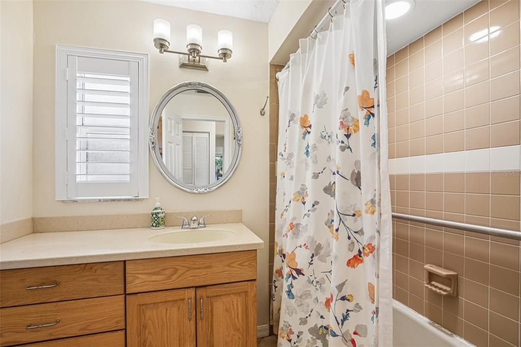 For Sale: $519,900 (3 beds, 2 baths, 2160 Square Feet)