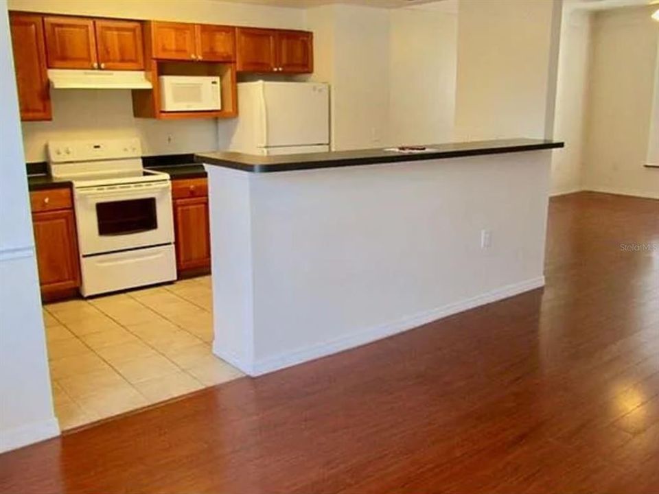 For Sale: $234,000 (2 beds, 2 baths, 1548 Square Feet)
